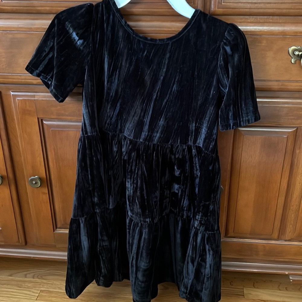 Gap Girls velvet black dress